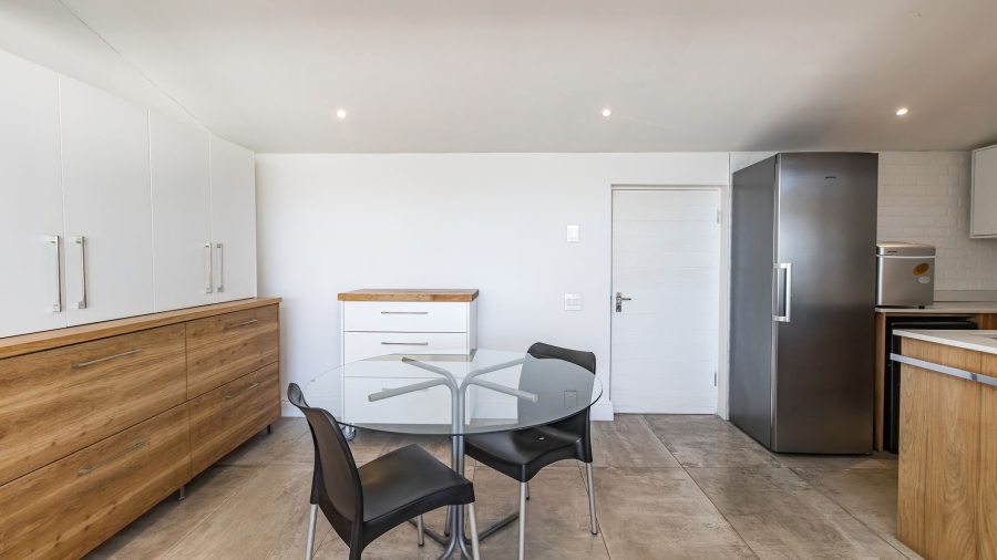 To Let 4 Bedroom Property for Rent in Gordons Bay Village Western Cape